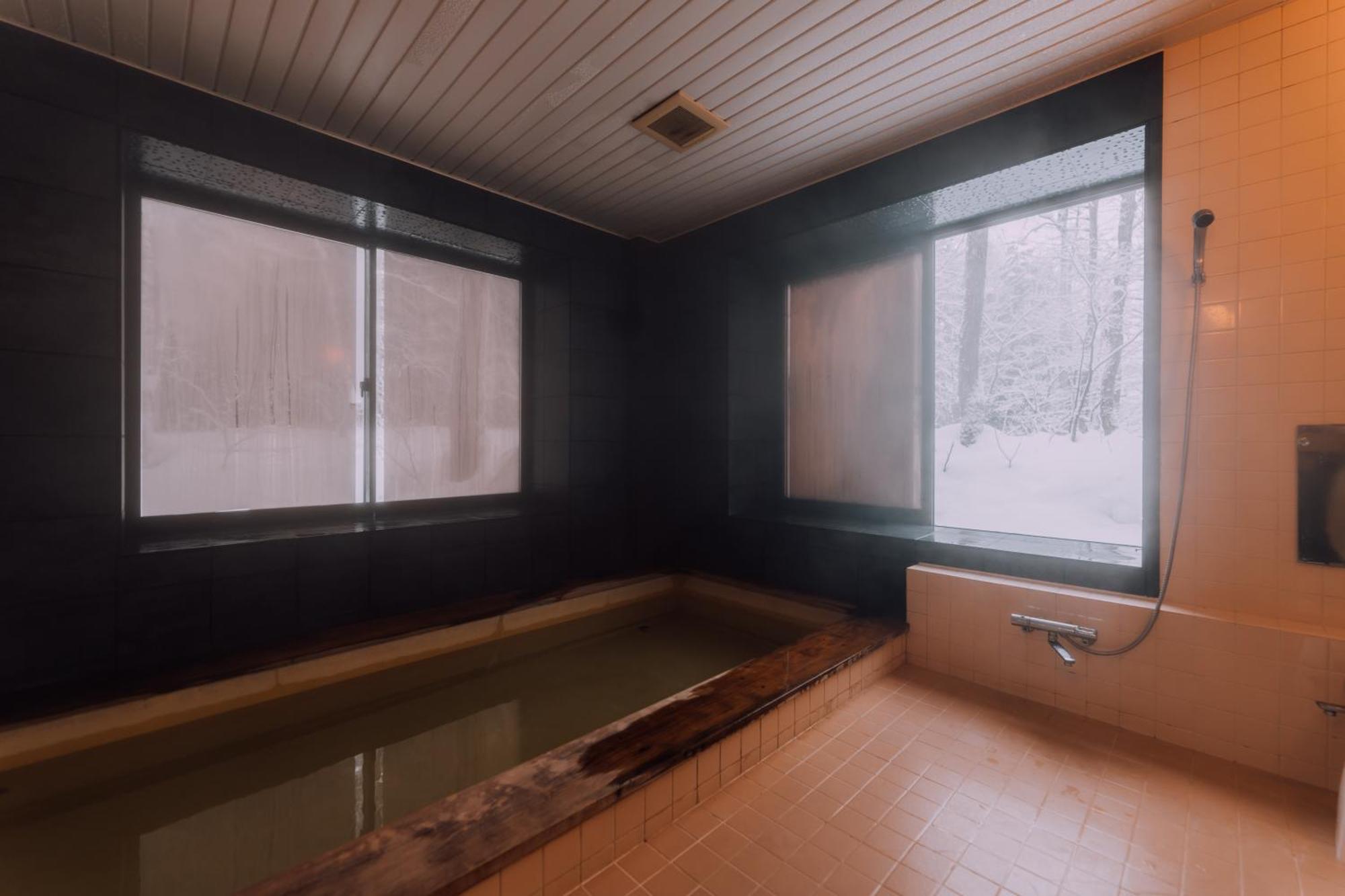 Double Black Hotel Hakuba Exterior foto
